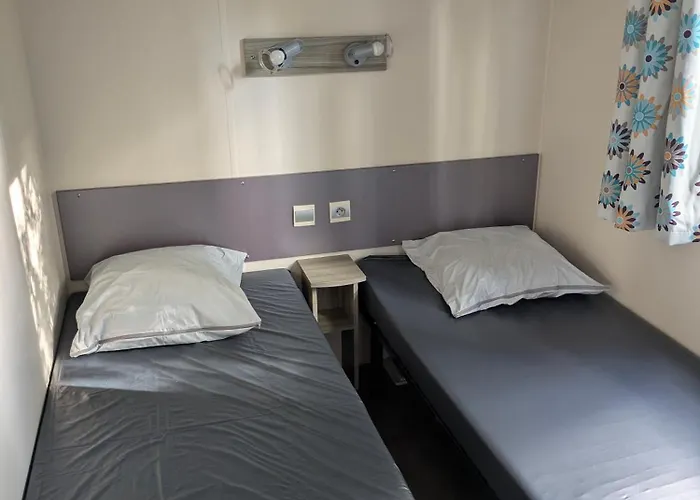 Mobil Phoenix 6 Places *