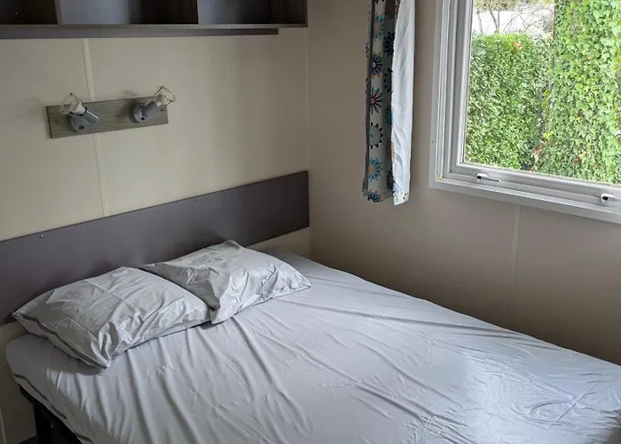 Mobil Phoenix 6 Places *